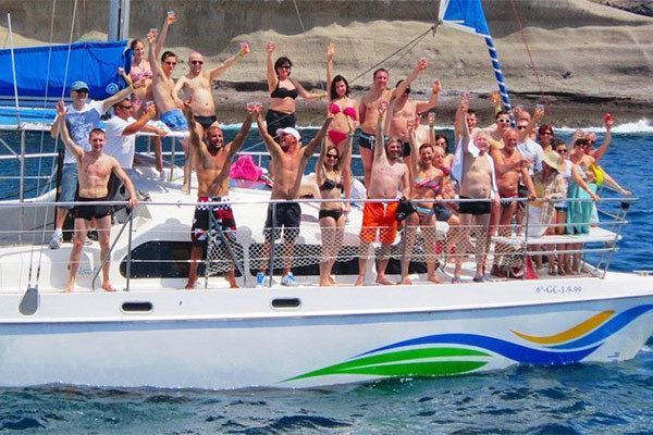 A group whales & dolphins tour - Tenerife